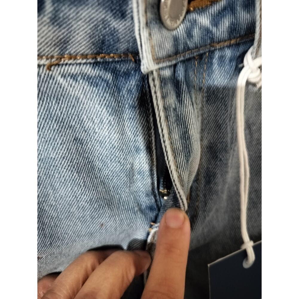 6014)Daydreamer Lightwash Denim Butterfly Rhinestone Jean Shorts Sz 00-23 Waist - Picture 4 of 7